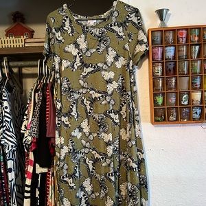 Small lularoe Carly